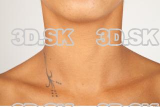 Neck texture of Lora 0002